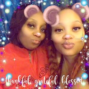 Meet your Posher, Denise